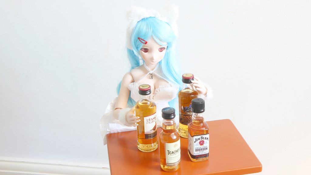 Dollfie Dream doll with miniature drinks bottles