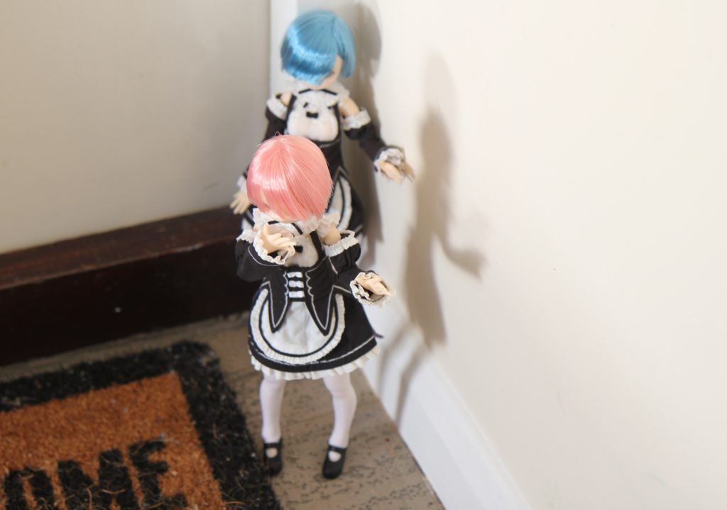 Pureneemo Rem Ram dolls sneaking outside the house